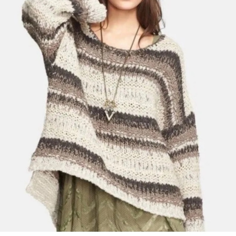 FREE PEOPLE OVERSIZED LOOPY STRIPED PULLOVER SWEATER SIZE MEDIUM